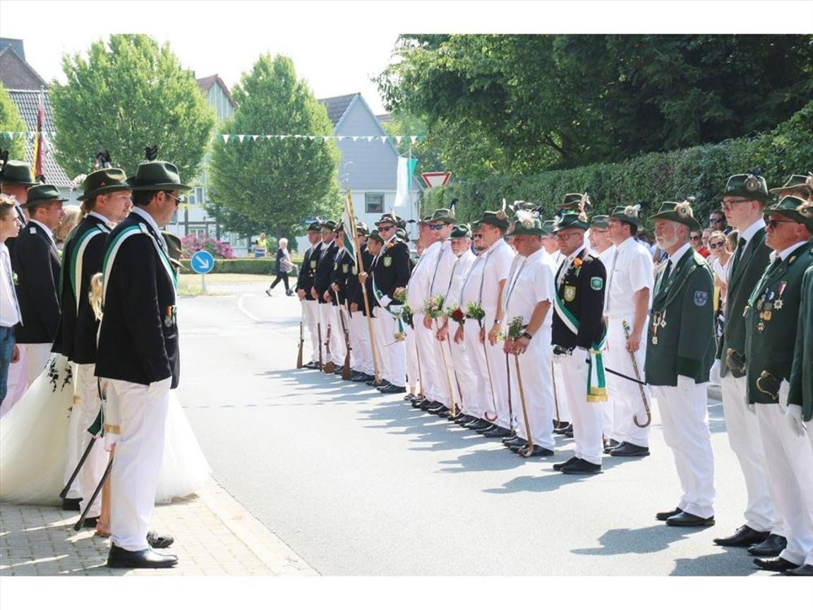 1200610687 resized bruegaleriesfdeiringsen00015 QX6b