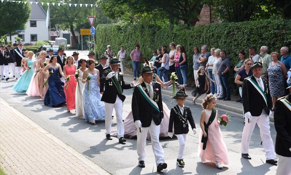 1807543745 schuetzenfest deiringsen NIa7