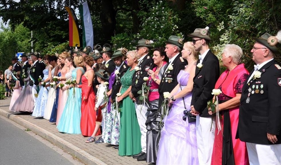 2094137006 schuetzenfest deiringsen Oma7