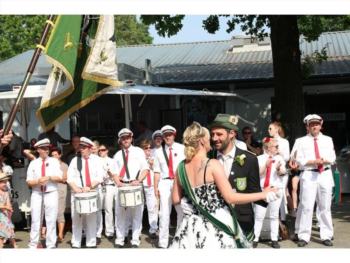 772631938 resized bruegaleriesfdeiringsen00003 Q76b